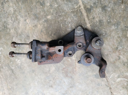 Picture of 6 bolt timing tensioner arm and bracket